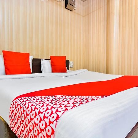 Oyo 46152 Hotel Neelam Karnāl 外观 照片